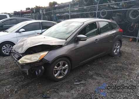 2014 Ford Focus Se из США, поврежденный, VIN 1FADP3K2XEL172836